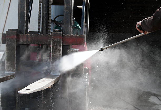 Best Driveway Pressure Washing  in Coral Gables, FL